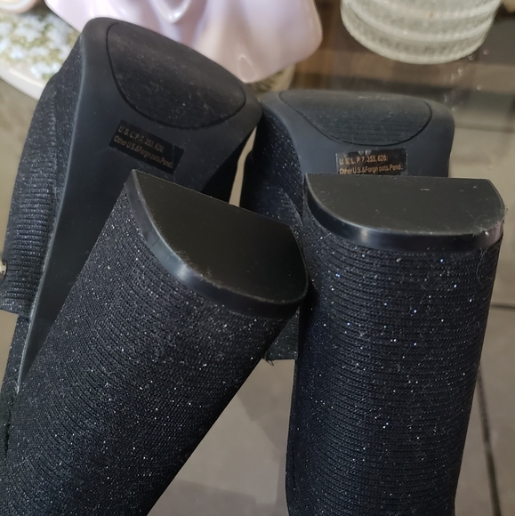 G by Guess Open Toe Platform Mule - Picture 8 of 8